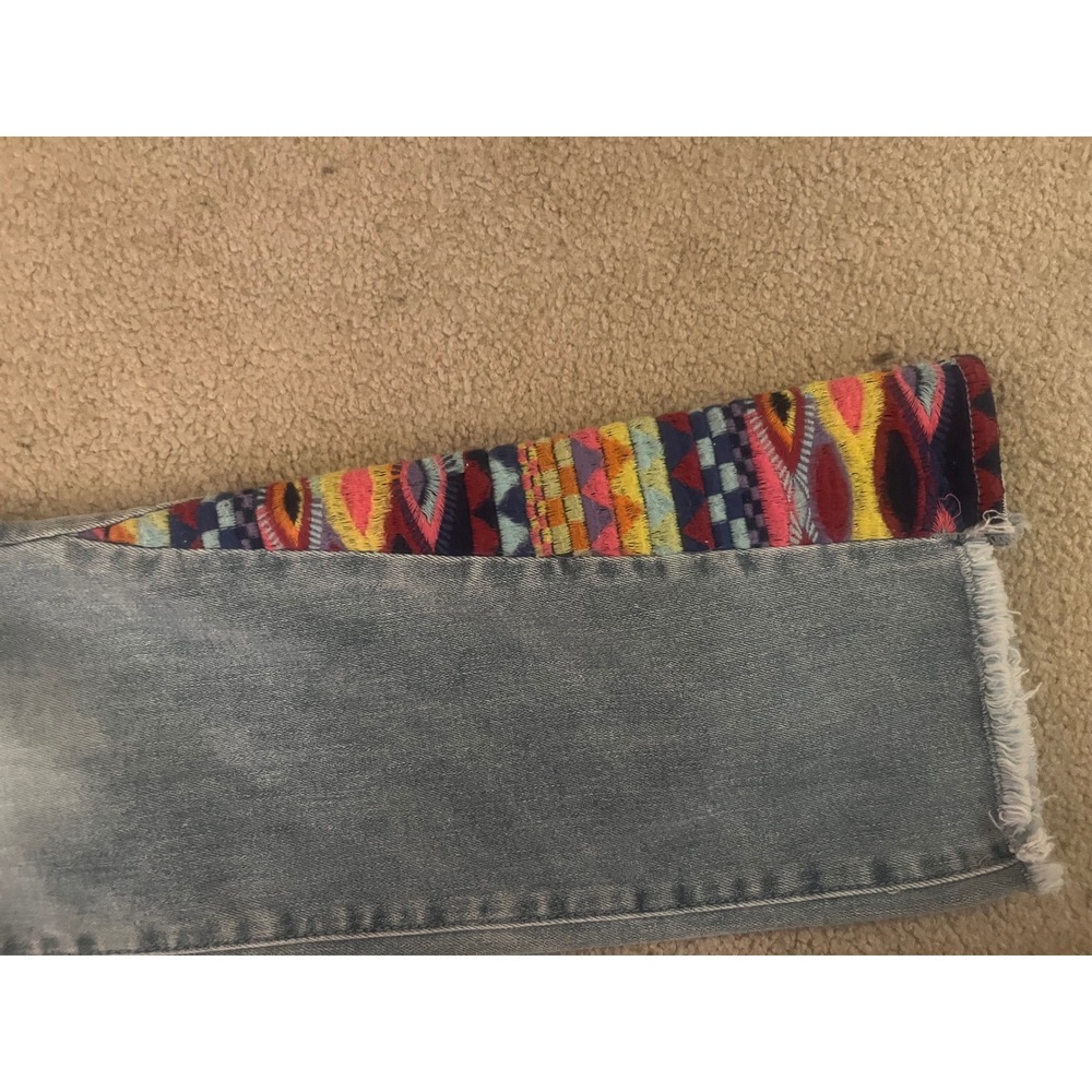 Driftwood Women's Clara Embroidered Ankle Flare Jeans Light Wash Boho- Size 25 - Picture 5 of 8
